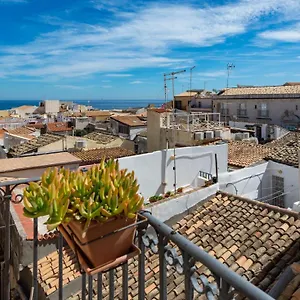  Appartamento Casa Di Eu - Sea View Ortigia Wifi Italia